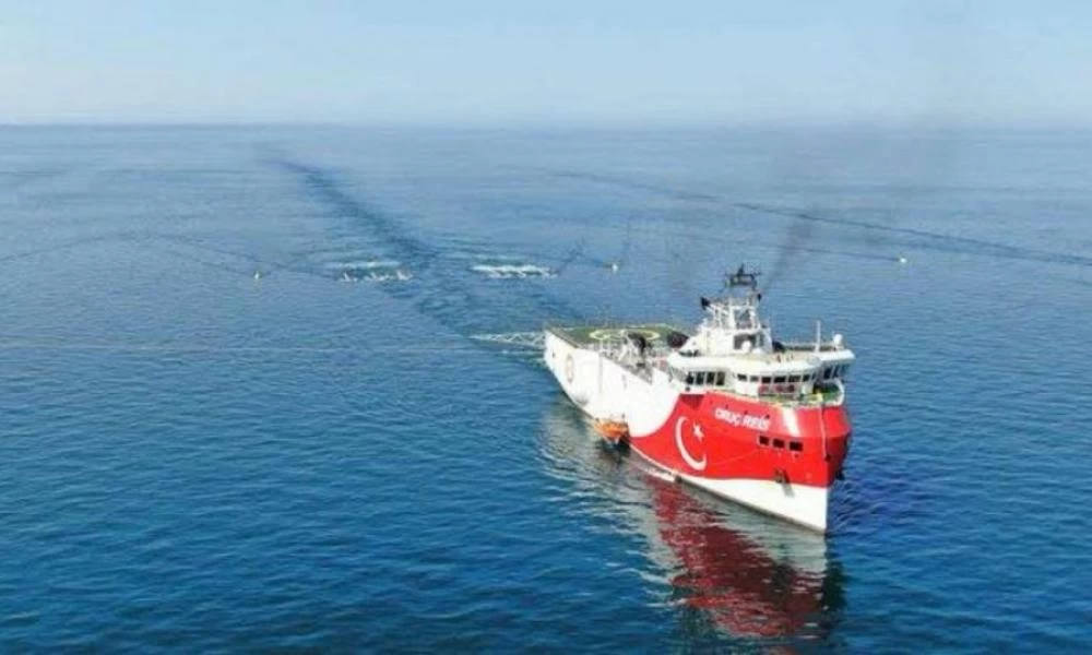 Τα "μαζεύει και φεύγει" το Oruc Reis ή είναι ακόμη ένα παιχνίδι των Τούρκων;